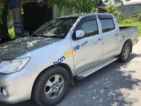 Toyota Hilux 2012 - Bán ô tô Toyota Hilux năm 2012, màu bạc, giá chỉ 380 triệu