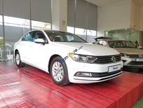 Bán xe oto Volkswagen Passat S 2015 - Bán Volkswagen Passat S sản xuất 2015, màu trắng, nhập khẩu nguyên chiếc