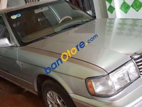 Cần bán Toyota Crown   1991 - Cần bán lại xe Toyota Crown năm 1991, màu bạc 