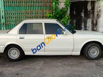 Cần bán Toyota Crown   1990 - Bán Toyota Crown năm 1990, màu trắng, 52 triệu