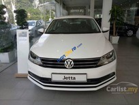 Volkswagen Jetta 2018 - Bán Volkswagen Jetta năm 2018, màu trắng, xe nhập, giá 999tr