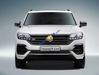 Cần bán xe Volkswagen Touareg 2018 - Bán Volkswagen Touareg sản xuất năm 2018, màu trắng, nhập khẩu nguyên chiếc