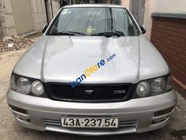 Cần bán xe Nissan Bluebird   2005 - Cần bán lại xe Nissan Bluebird sản xuất 2005, màu bạc, giá chỉ 165 triệu