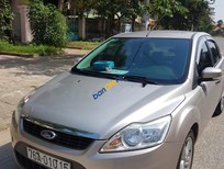 Ford Focus 1.8 MT 2012 - Cần bán xe Ford Focus màu cát, số tay, máy xăng giá tốt