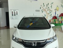 Cần bán Honda Jazz V 2018 - Cần bán xe Honda Jazz V năm sản xuất 2018, màu trắng, nhập khẩu nguyên chiếc