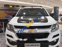 Chevrolet Colorado Storm 2018 - Bán Chevrolet Colorado Storm sản xuất năm 2018, màu trắng, xe nhập, giá chỉ 819 triệu