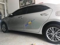 Toyota Corolla altis 1.8G  MT 2017 - Bán xe Toyota Corolla altis 1.8G MT năm sản xuất 2017, màu bạc xe gia đình, giá tốt