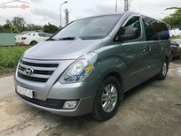 Bán xe oto Hyundai Grand Starex 2.5 MT 2016 - Cần bán lại xe Hyundai Grand Starex 2.5MT sản xuất 2016, màu bạc, nhập khẩu nguyên chiếc