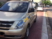 Hyundai Starex   2010 - Cần bán lại xe Hyundai Starex sản xuất 2010, màu vàng, xe nhập