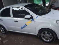 Bán Chevrolet Aveo 2017 - Cần bán xe Chevrolet Aveo sản xuất năm 2017, màu trắng xe gia đình