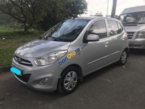 Hyundai i10    2013 - Cần bán lại xe Hyundai i10 đời 2013, màu bạc, xe nhập