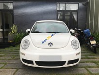 Bán xe oto Volkswagen Beetle 1.6AT 2009 - Bán ô tô Volkswagen Beetle 1.6AT sản xuất 2009, màu trắng, xe nhập