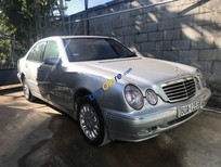 Bán Mercedes-Benz E class  E240 2001 - Bán xe Mercedes E240 năm sản xuất 2001, màu bạc, 210 triệu