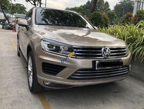 Cần bán Volkswagen Touareg 2018 - Bán xe Volkswagen Touareg năm 2018, màu nâu, xe nhập