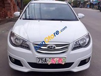 Cần bán Hyundai Avante 2012 - Chính chủ bán Hyundai Avante năm 2012, màu trắng, xe cũ