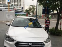 Bán Hyundai Accent 2018 - Bán xe Hyundai Accent sản xuất 2018, màu trắng
