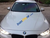 BMW 3 Series  320i  2012 - Cần bán lại xe BMW 320i sản xuất năm 2012, xe mạnh mẽ, bền bỉ, thiết kế sang trọng, nổi bật