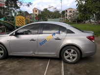 Chevrolet Cruze 2010 - Cần bán xe Chevrolet Cruze năm sản xuất 2010, màu bạc