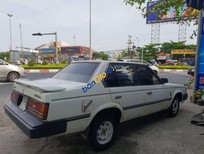 Cần bán Toyota Corona   1982 - Cần bán Toyota Corona sản xuất năm 1982, màu trắng, nhập khẩu còn mới, giá tốt