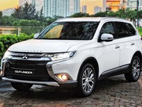 Bán xe oto Mitsubishi Outlander 2.4 CVT Premium  2018 - Bán ô tô Mitsubishi Outlander 2.4 CVT Premium đời 2018, có sẵn giao ngay