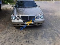 Mercedes-Benz E class    E240 2000 - Bán xe Mercedes E240 năm sản xuất 2000, nhập khẩu nguyên chiếc, giá chỉ 199.999 triệu