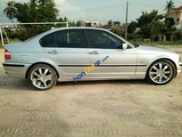 BMW 3 Series 318i 2001 - Bán xe BMW 3 Series 318i năm 2001, màu bạc, xe nhập còn mới