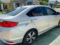 Cần bán Honda City 1.5 MT 2014 - Bán Honda City 1.5 MT sản xuất 2014, xe gia đình