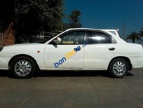 Daewoo Nubira 2003 - Cần bán gấp Daewoo Nubira sản xuất 2003, màu trắng, nhập khẩu nguyên chiếc, giá chỉ 88 triệu