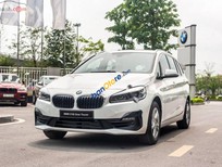 BMW 2 Series 218LCI 2018 - Bán ô tô BMW 2 Series 218LCI sản xuất năm 2018, màu trắng, nhập khẩu nguyên chiếc
