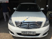 Nissan Teana 2.0 2010 - Bán Nissan Teana sản xuất 2010, màu trắng, xe nhập  