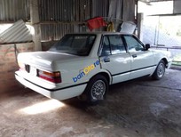 Cần bán xe Nissan Bluebird 1982 - Bán ô tô Nissan Bluebird sản xuất 1982, màu trắng