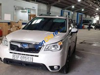 Cần bán Subaru Forester 2014 - Bán Subaru Forester sản xuất năm 2014, màu trắng 