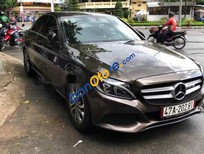 Bán Mercedes-Benz C class C200 2017 - Cần bán Mercedes C200 năm sản xuất 2017, màu nâu