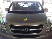 Cần bán xe Hyundai Grand Starex 2011 - Bán ô tô Hyundai Grand Starex sản xuất năm 2011, màu bạc, nhập khẩu 