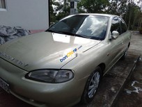 Cần bán Hyundai Elantra   1996 - Bán Hyundai Elantra năm 1996, màu vàng, xe nhập còn mới