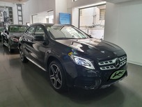 Cần bán Mercedes-Benz GLA-Class 2018 - Bán Mercedes GLA250 2018, chạy lướt 4609 km