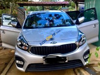 Bán xe oto Kia Rondo MT 2017 - Bán xe Kia Rondo MT sản xuất 2017, giá 520tr