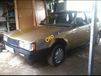 Bán xe oto Toyota Corona   1982 - Cần bán xe Toyota Corona năm 1982, màu vàng, nhập khẩu, giá 25tr