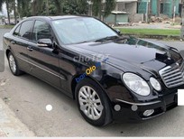 Mercedes-Benz E class 2002 - Bán Mercedes E class đời 2002, màu đen, xe còn mới, đẹp