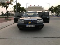 Toyota Crown Super Saloon 3.0 MT 1993 - Cần bán gấp Toyota Crown Super Saloon 3.0 MT năm 1993, màu đen, xe nhập