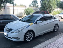 Cần bán Hyundai Sonata 2012 - Bán Hyundai Sonata năm 2012, màu trắng, nhập khẩu nguyên chiếc 