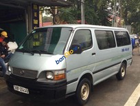 Toyota Hiace   2002 - Bán Toyota Hiace sản xuất năm 2002 còn mới