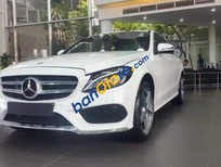 Cần bán Mercedes-Benz C class C200 2019 - Cần bán Mercedes C200 sản xuất năm 2019, màu trắng