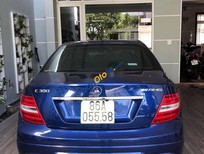 Mercedes-Benz C class  C300 AMG  2013 - Cần bán Mercedes C300 AMG sản xuất năm 2013, màu xanh lam xe gia đình, giá chỉ 810 triệu