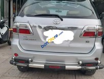 Bán xe oto Toyota Fortuner 2010 - Cần bán gấp Toyota Fortuner đời 2010, xe cũ, màu bạc 