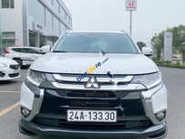 Cần bán Mitsubishi Outlander   2019 - Bán Mitsubishi Outlander 2.4 Cvt Premium năm 2019, màu trắng còn mới