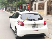 Bán Peugeot 208 2014 - Bán Peugeot 208 sản xuất năm 2014, màu trắng, xe nhập