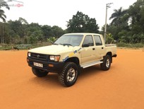 Bán xe oto Toyota Hilux   1992 - Bán xe cũ Toyota Hilux đời 1992, màu vàng, nhập khẩu  
