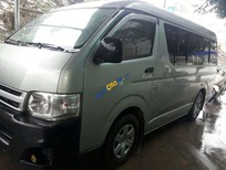 Cần bán Toyota Hilux     2011 - Bán Toyota Hiace năm sản xuất 2011, màu bạc, xe nhập