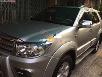 Bán Toyota Fortuner  2.5G  2009 - Bán Toyota Fortuner 2.5G sản xuất năm 2009, màu bạc, số sàn